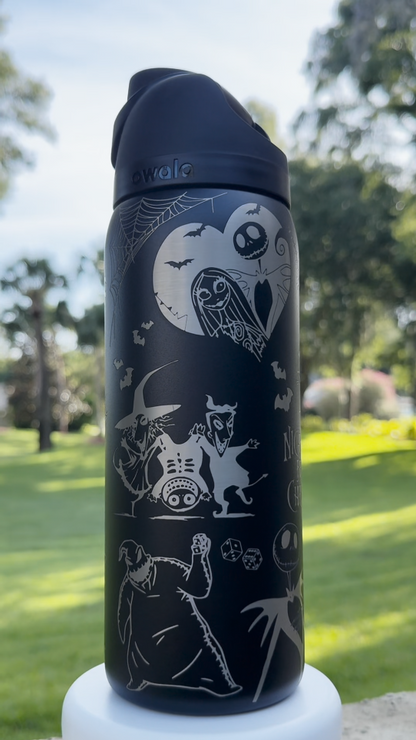 Nightmare before Christmas X Owala 32 Oz Freesip