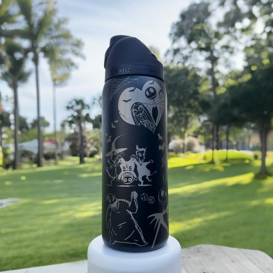 Nightmare before Christmas X Owala 32 Oz Freesip